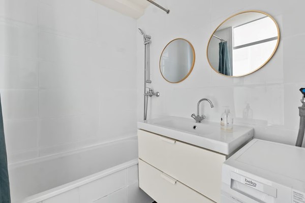 Medium property photo - Breedstraat 142, 2513 TV Den Haag